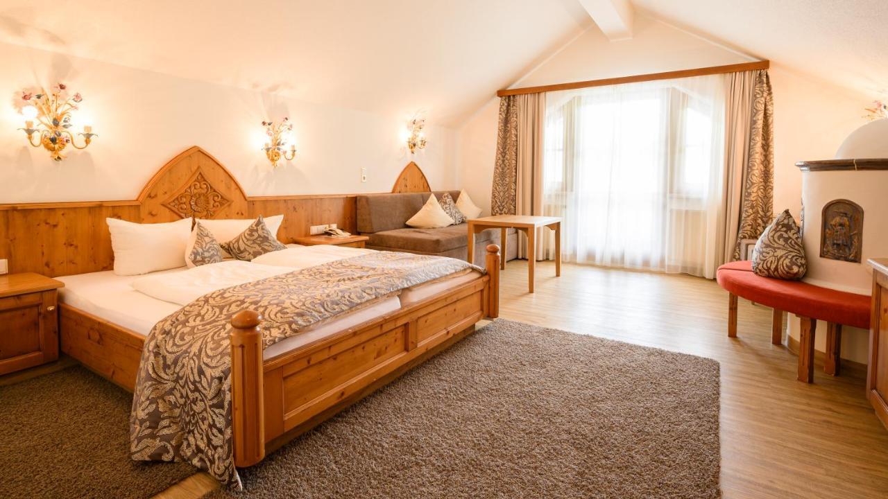 Hotel Garni Castel B&B Ишгль Экстерьер фото